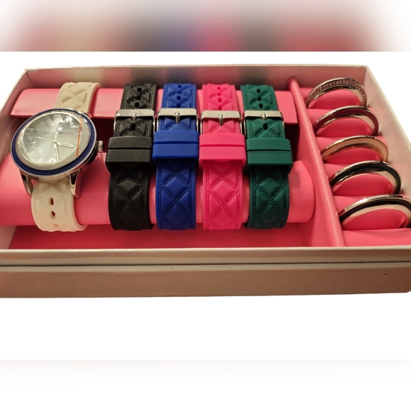 Isaac Mizrahi Live Watch Set colorful Gift Set Holiday Gift With Box - Picture 8 of 9